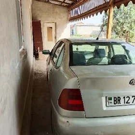Volkswagen Polo 2002