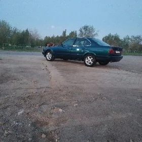 BMW 525 1992
