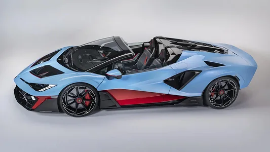 Lamborghini представила самый мощный родстер в своей истории: их будет всего 15 шт.