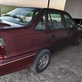 Daewoo Nexia 1999