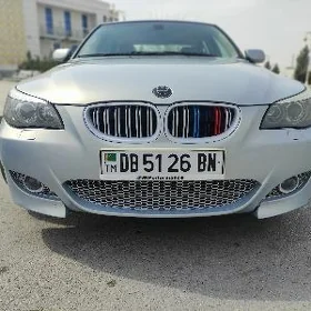 BMW E60 2004