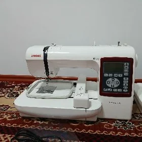 Janome 230 E
