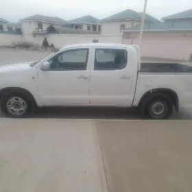 Toyota Hilux 2008