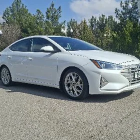 Hyundai Elantra 2020