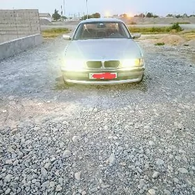 BMW 740 1995