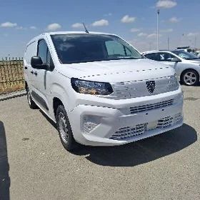Peugeot Boxer 2025
