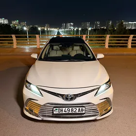 Toyota Camry 2024