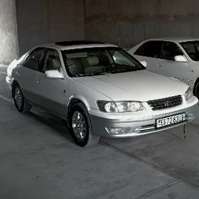 Toyota Camry 1998