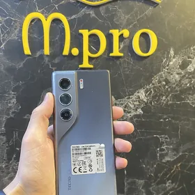 Tecno camon 40 pro