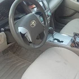 Toyota Camry 2008