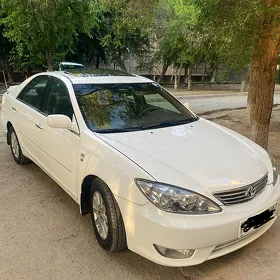 Toyota Camry 2003
