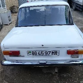 Lada 2104 1983