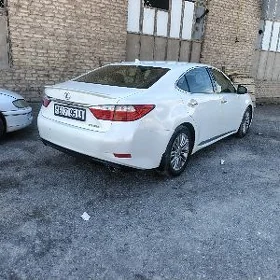 Lexus ES 350 2013