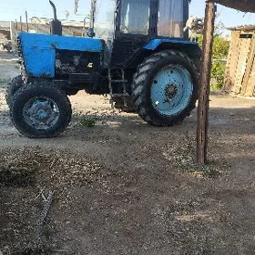 MTZ 82 2000