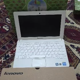 kompýuter Lenovo