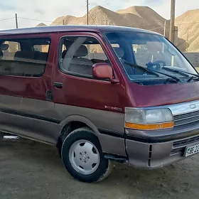 Toyota Hiace 1990
