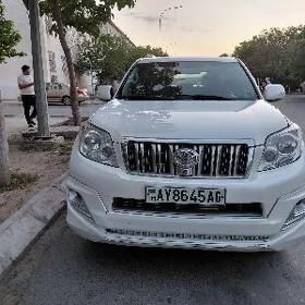 Toyota Land Cruiser Prado 2010