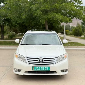 Toyota Avalon 2011