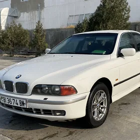 BMW E39 1999
