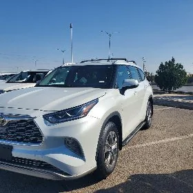 Toyota Highlander 2022