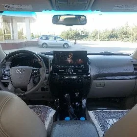 Toyota Land Cruiser Prado 2009