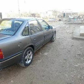 Opel Vectra 1989