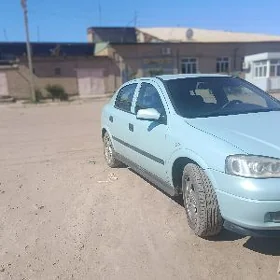 Opel Astra 2002