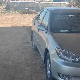 Toyota Camry 2004