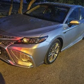 Toyota Camry 2022