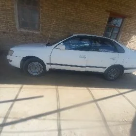 Toyota Corona 1995