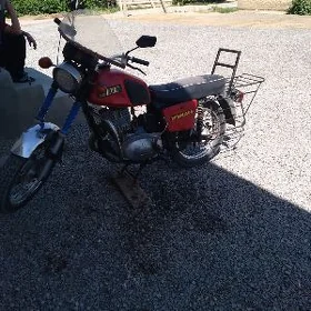 Iž Planeta 5 2000