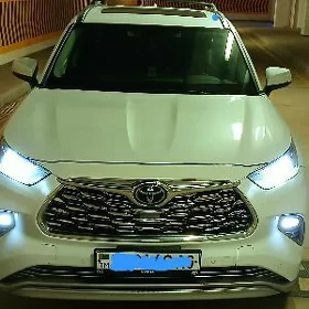 Toyota Highlander 2022