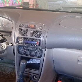 Toyota Carina 1995