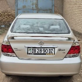 Toyota Camry 2005