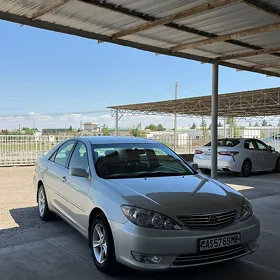 Toyota Camry 2005