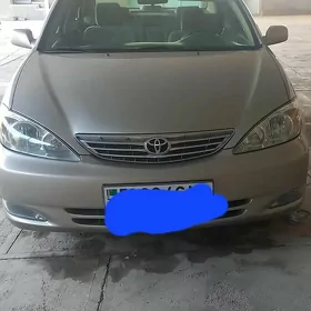 Toyota Camry 2004