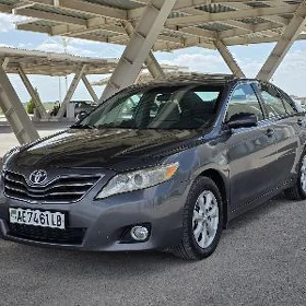 Toyota Camry 2011