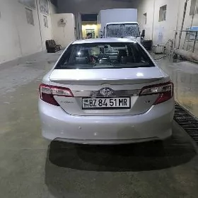 Toyota Camry 2012