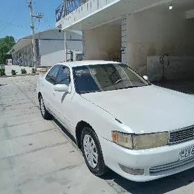 Toyota Cresta 1993