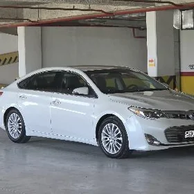 Toyota Avalon 2013
