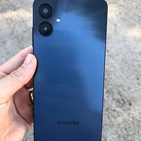Samsung A06
