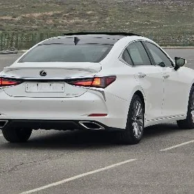 Lexus ES 350 2023