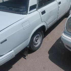 Lada 2107 2001