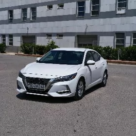 Nissan Sentra 2023