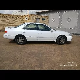 Toyota Camry 1997
