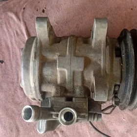 Kompressor Mazda orginal