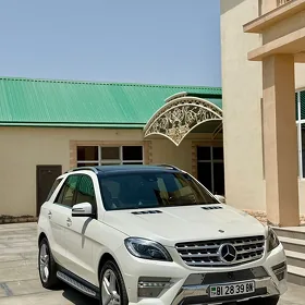 Mercedes-Benz ML350 2013