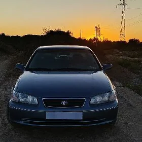 Toyota Camry 2000