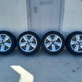 Nissan Versa Opel Lada r16