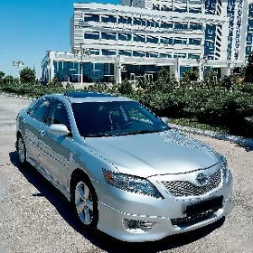 Toyota Camry 2011